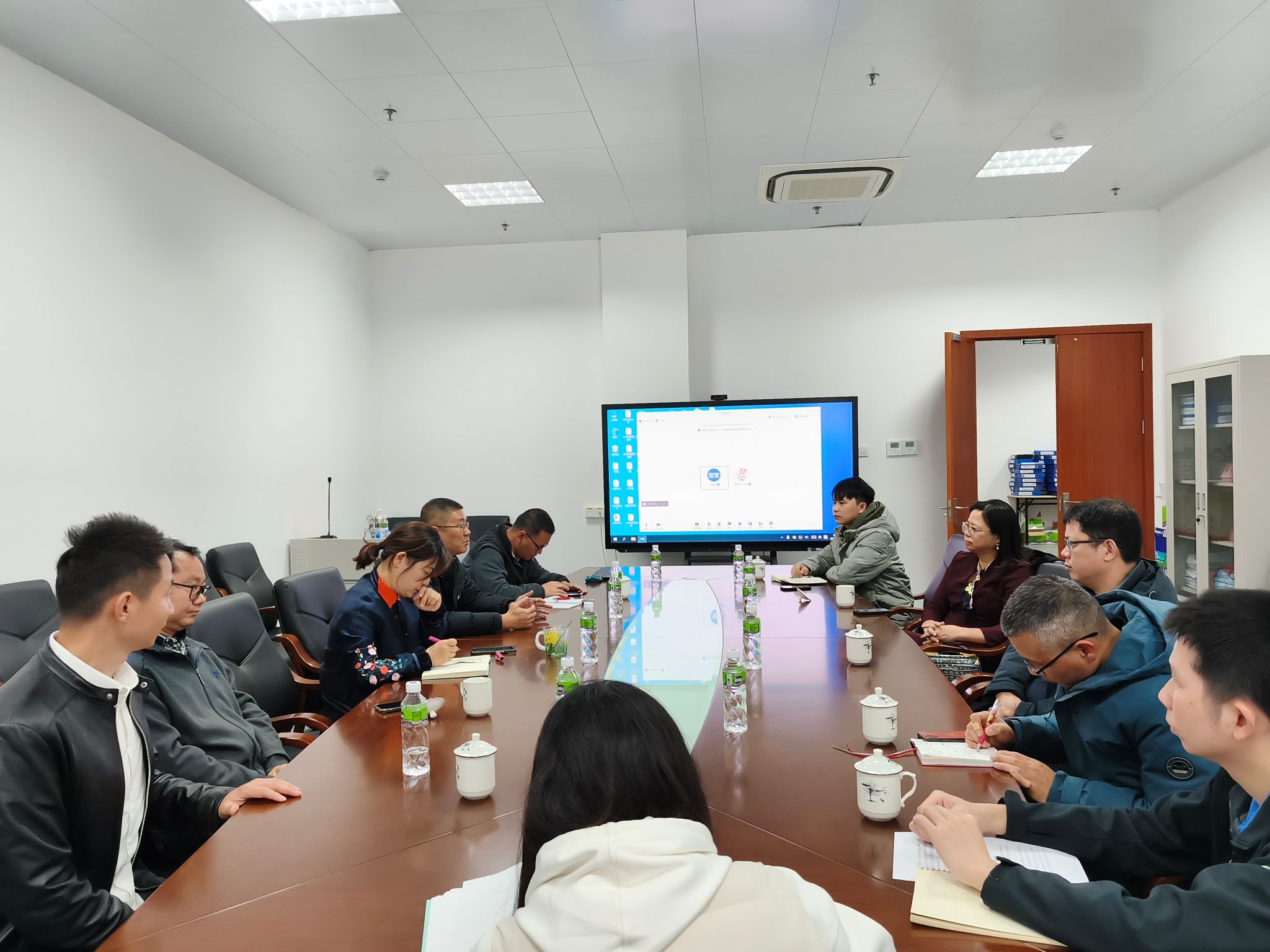 6D53BDE4DAF9295064C71E375FE_00E255FE_46541 6D53BDE4DAF9295064C71E375FE_00E255FE_46541