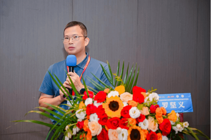 59681D0A03376D52DBF6F3913C6_64941C9A_1E658