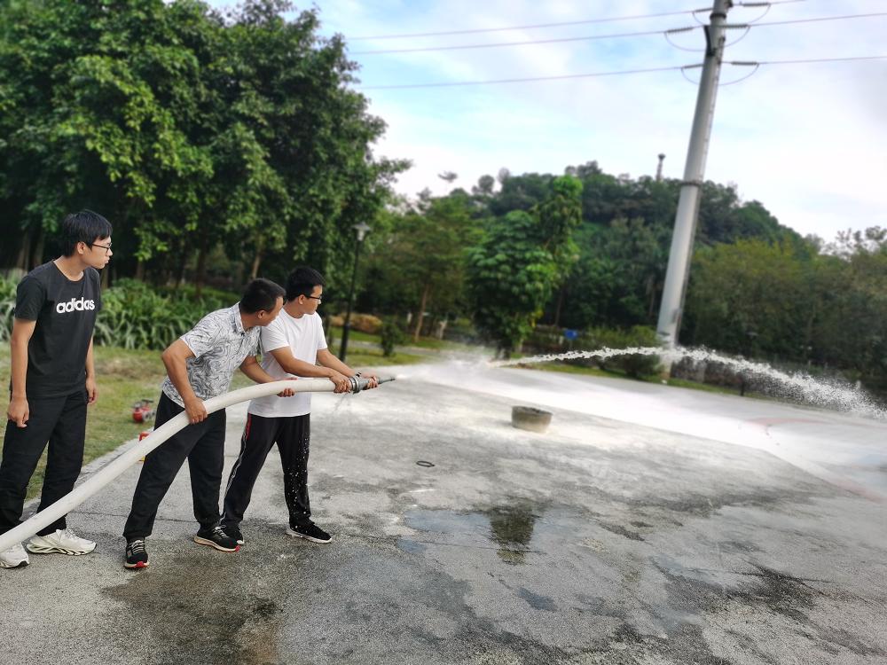 6D757EC29FD1997E6EF66352C2B_B907F2CE_1FA69