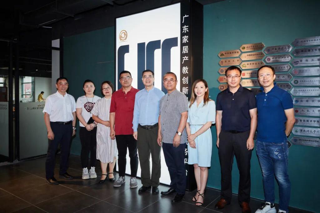 E54B1250E7B42EDBC42EE6C5975_901BA2F3_1411D E54B1250E7B42EDBC42EE6C5975_901BA2F3_1411D