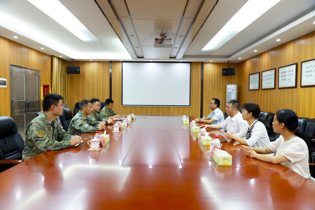 EAE13121B2EDE8BAB3DADD148CB_4FB6FCA3_15520