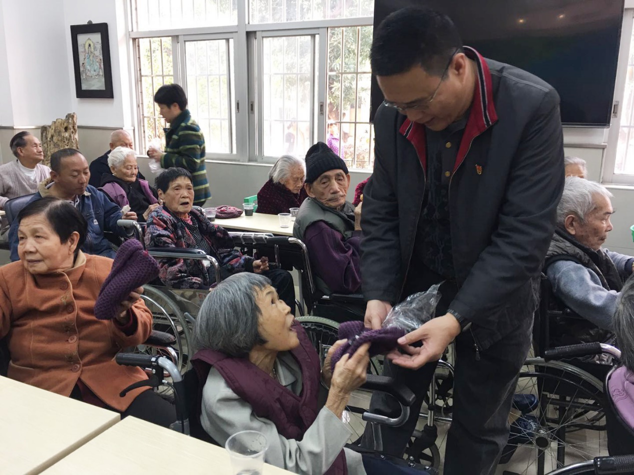 F1550150EE22D0ADC1B77A44F0B_D7F5020B_589D4