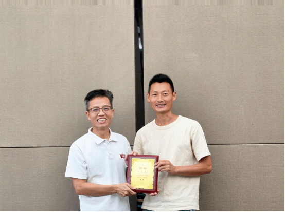 B4DE151C2FF6FE4B95BCCA1BFC6_029BB842_1DF74