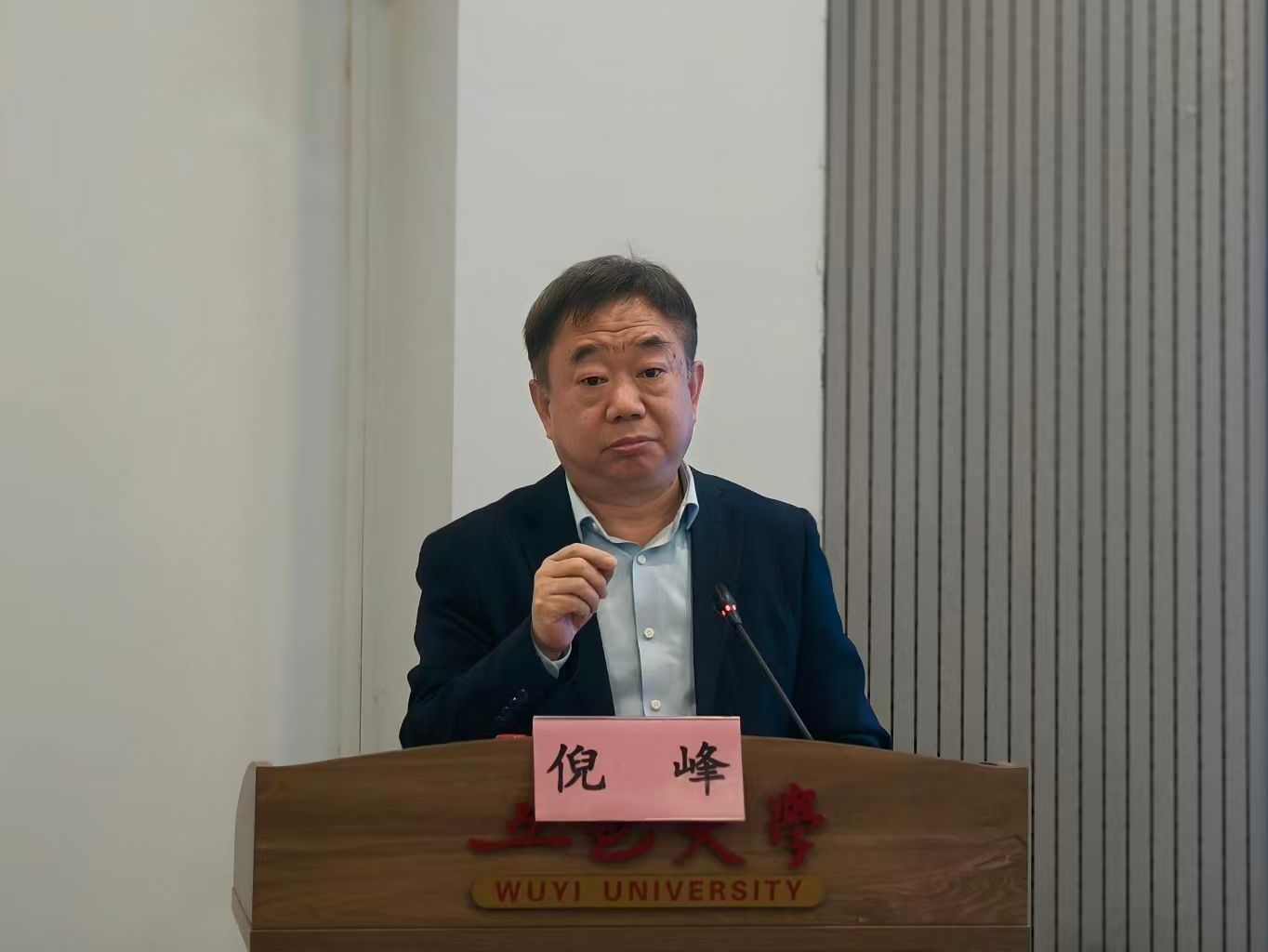 CAC8B4992CCB0E5E3C2C0210B1F_F869AB8C_164CE