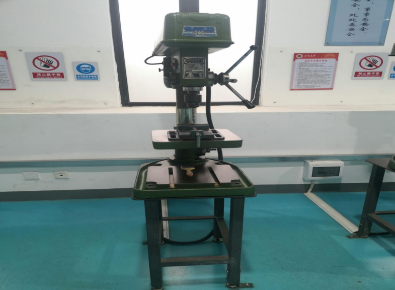 5732BDF2502DF3CF7DFE090C9BB_7D3AB861_1BA6F7