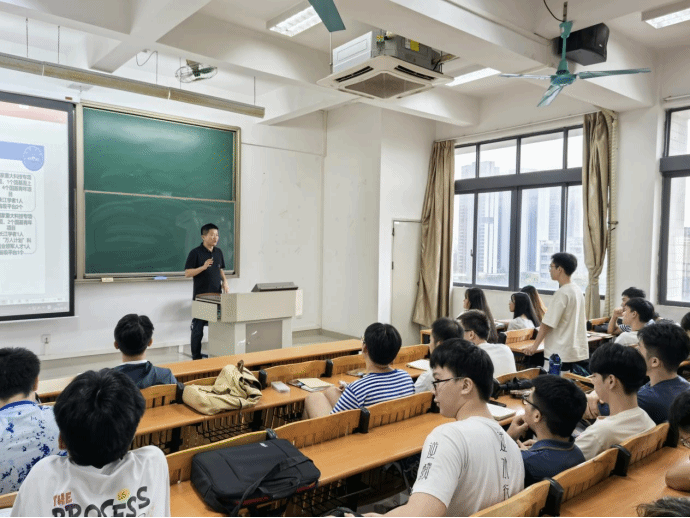 344FE0E34FC796A91BE54A4C96E_7FC31397_2BC7A