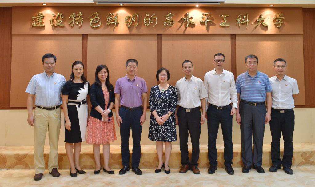 A762E243ADF5BB9BE67C0EC2B8D_4A26DEA7_1628F