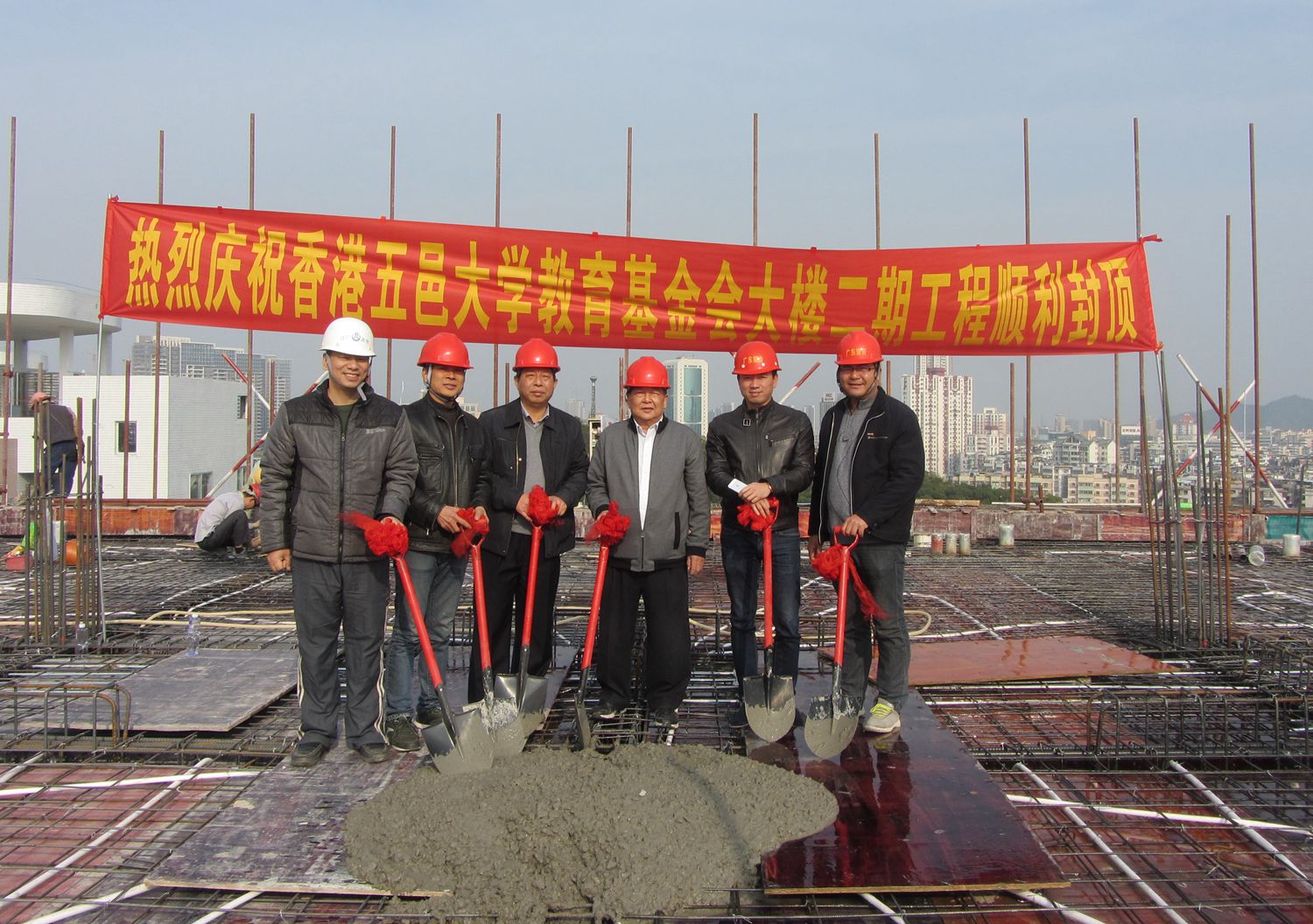 3A598E4271380210249A06BDE95_84EBD5E0_49C93.jpg?e=