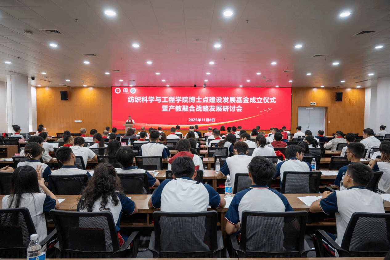 7CA5CB8867FDBC8C197AAD085CE_5B146150_6EED8