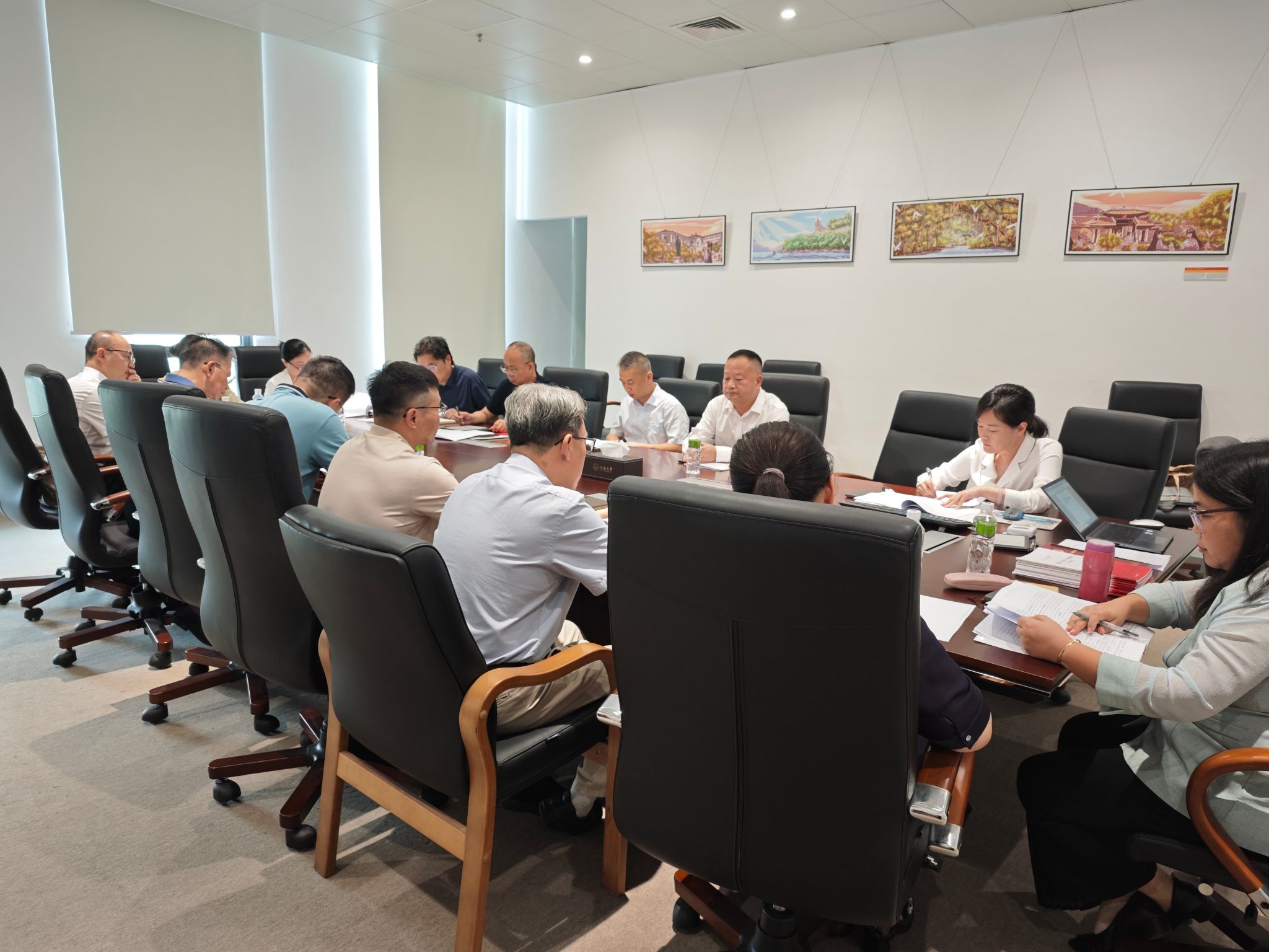 95DA82EA9BC2D5F5BCB6B0B179F_12C539E1_488E8.jpg?e= 95DA82EA9BC2D5F5BCB6B0B179F_12C539E1_488E8.jpg?e=