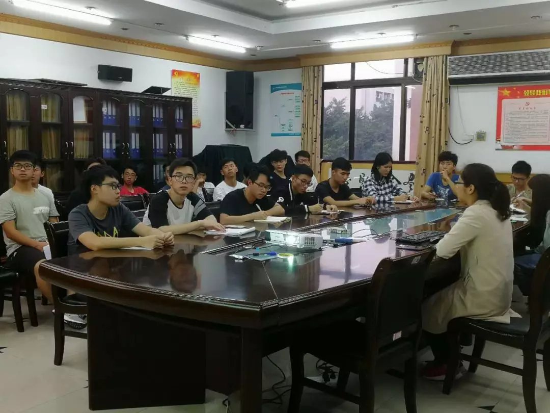 819FDDAF8BD834415AB88F03DF3_DCFC8371_2072B