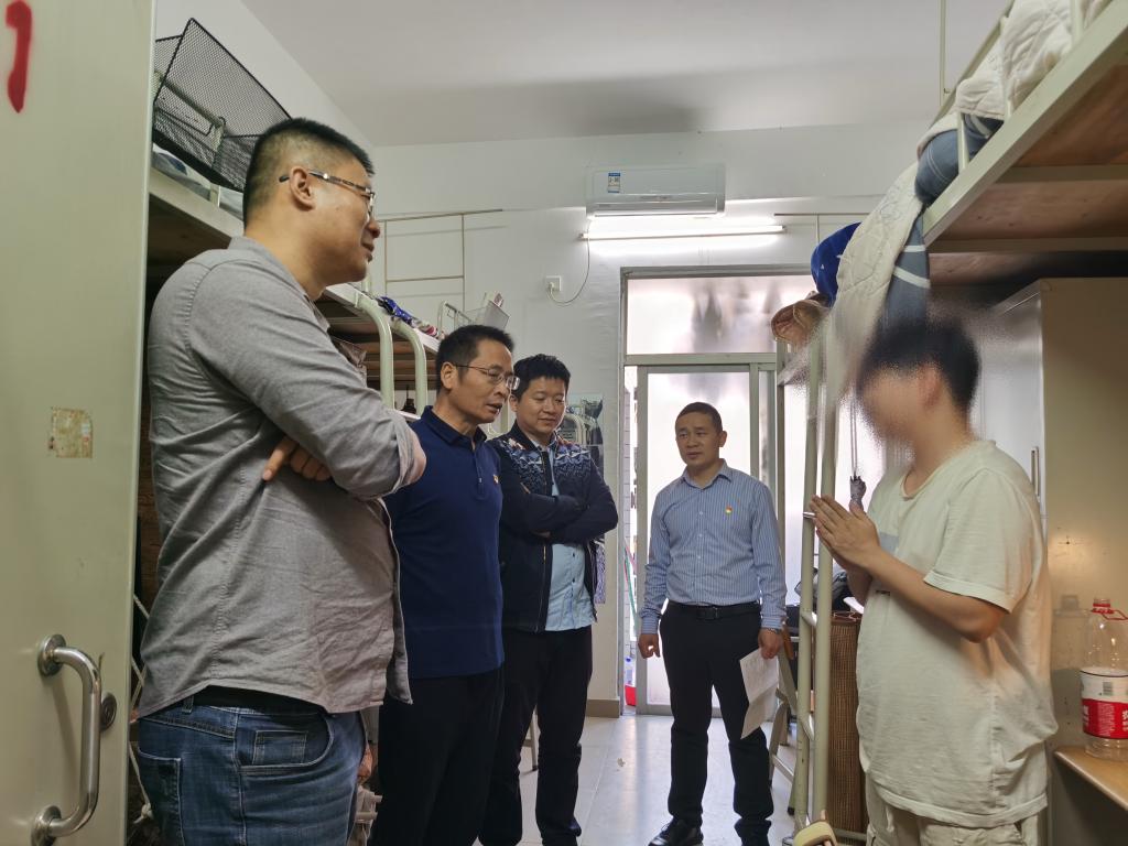 7ED1AF51A1AA90DE5587F212EE2_F18411B7_16D3E