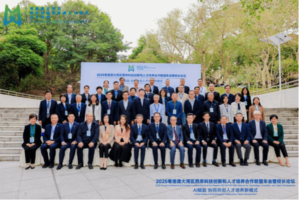 087B9A31B4B9E11E5D409C7B33E_2291775C_24A36