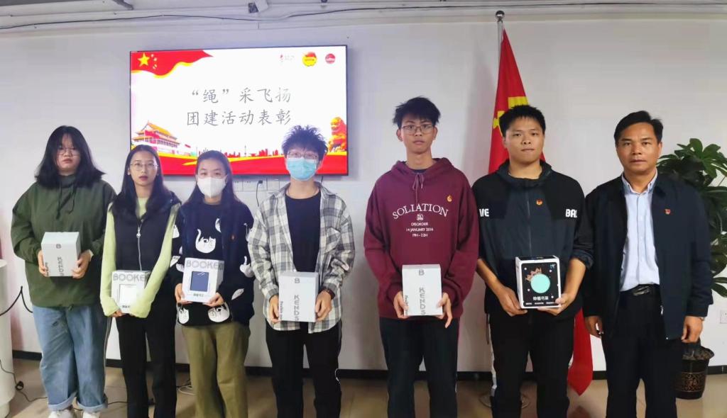 682A9FFE2CC18E0F67F6E269C4E_9CE0F293_11E2F