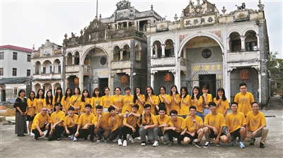 94FDEC82DA396FCDC774A10DC49_43309AD1_1A2B9