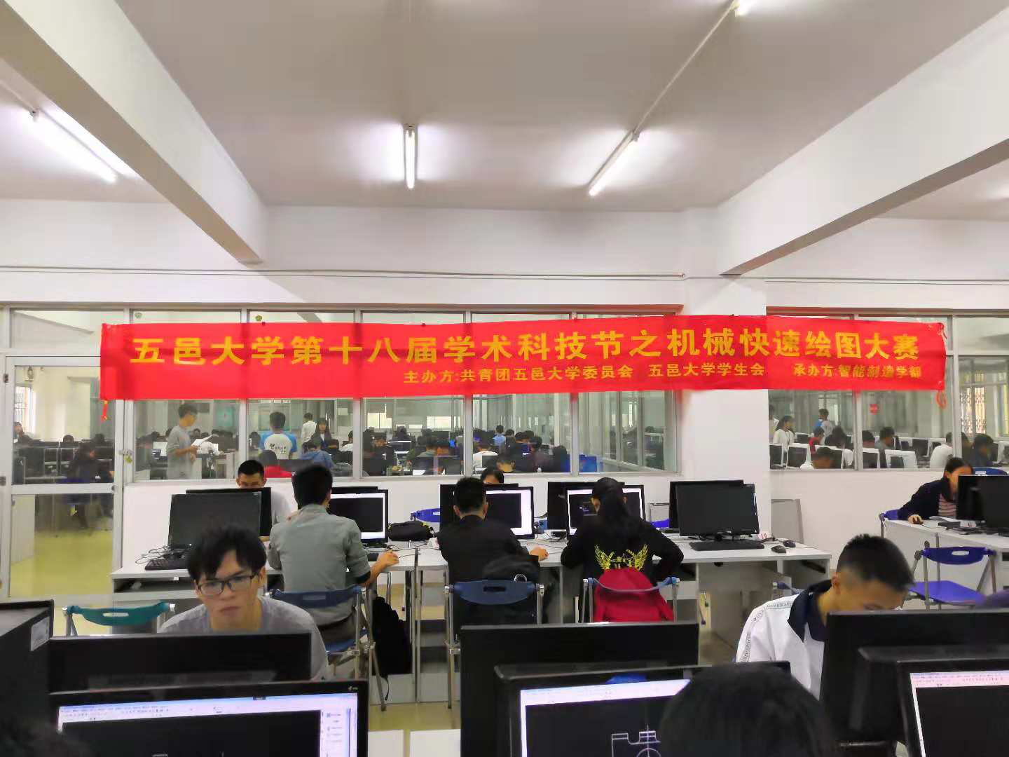 39E5DB7B6144C6AE2B0BB91D3A8_80872995_EE62A