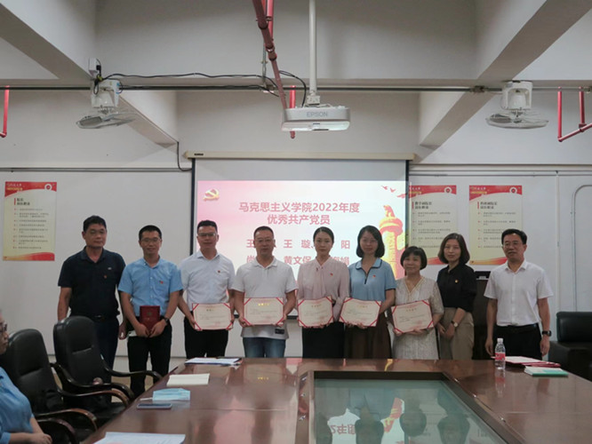 EFEAB47F7598C00DB30A5E4244A_59C679DB_150C9