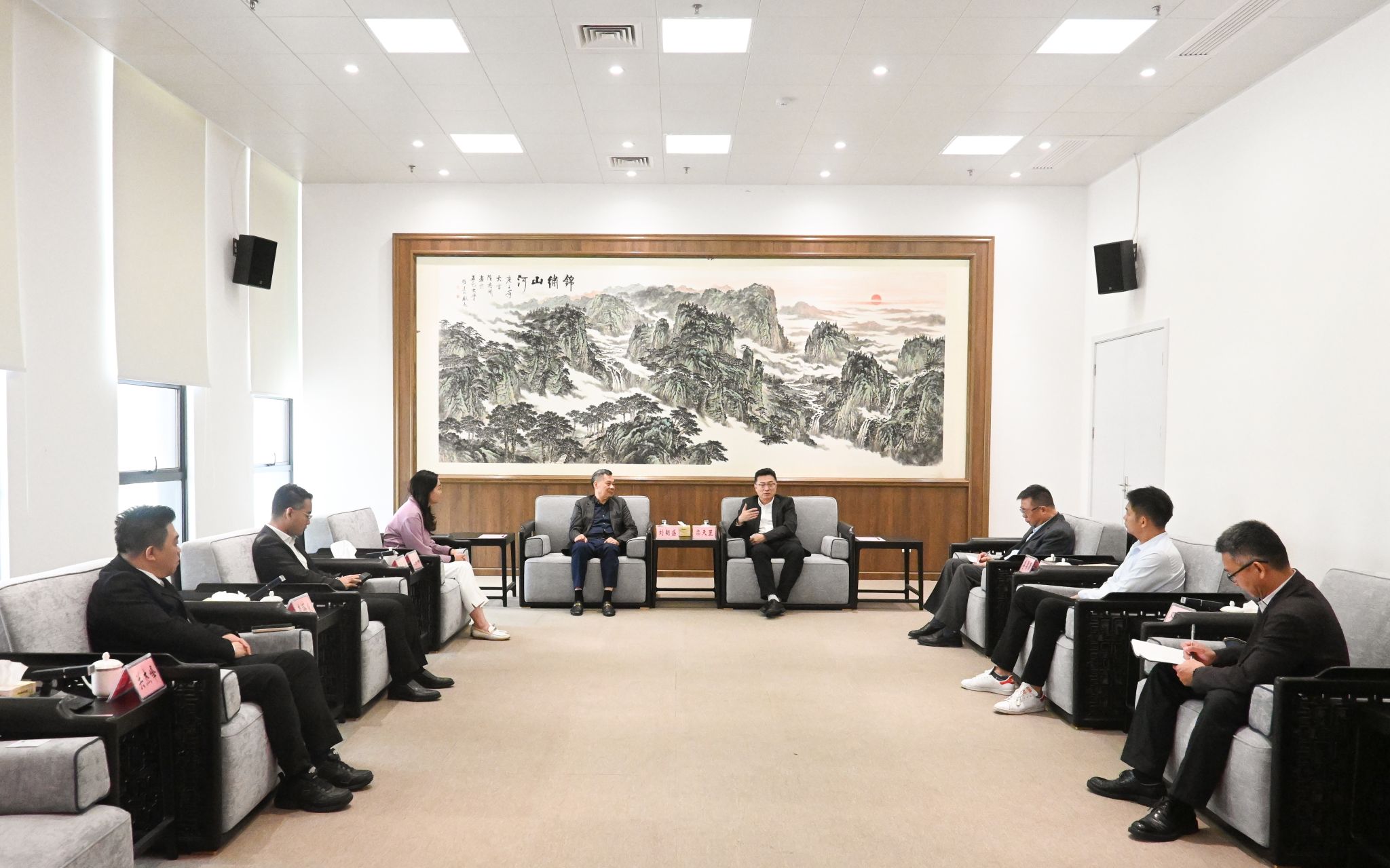 26DB9BC7223CAE3544D1E67DB53_26674842_477E1