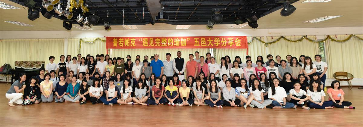 EEF34BEFC98E855DC2E5C4E163D_6F62DF36_19F2E.jpg?e=