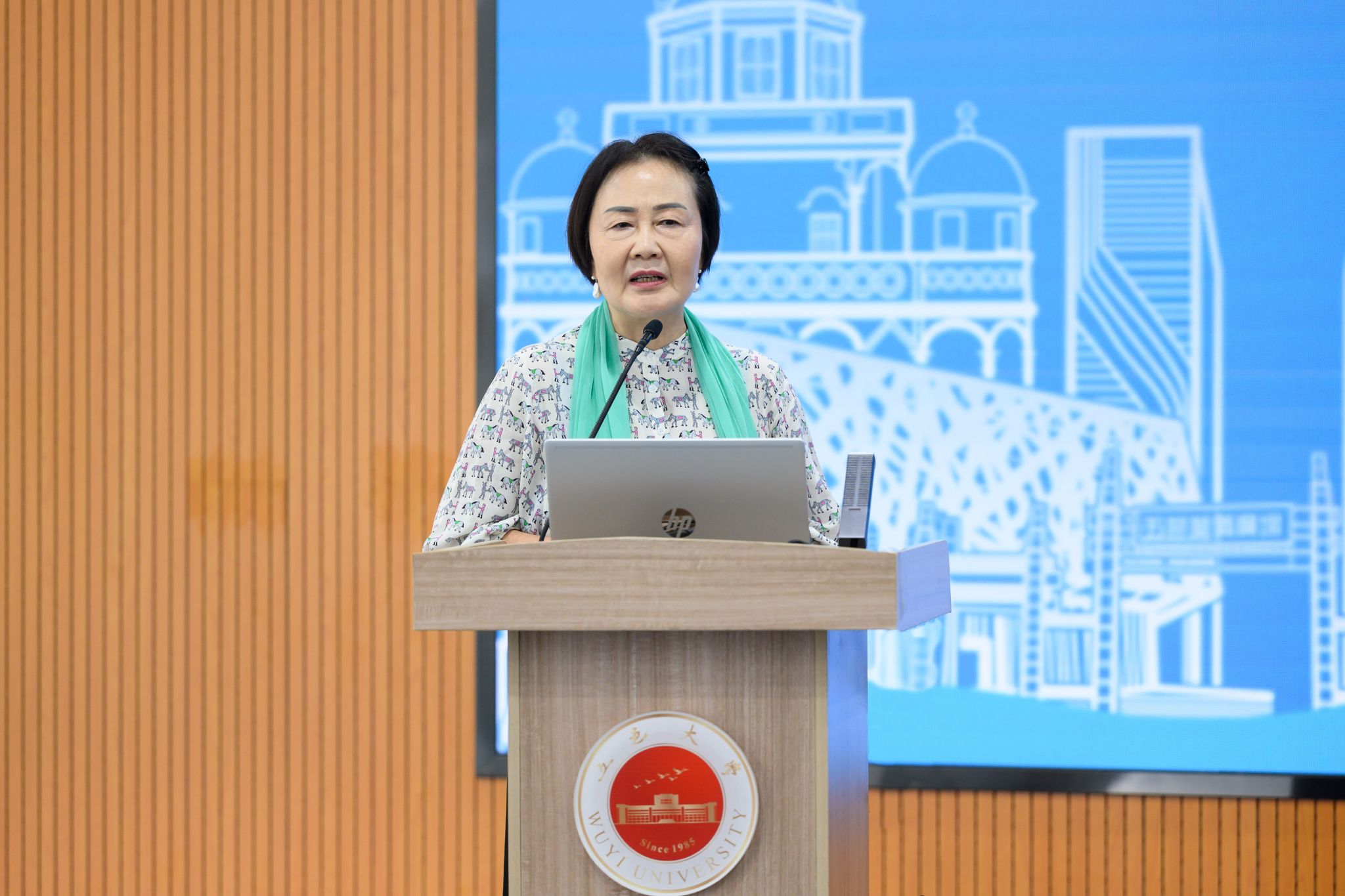 BC769F41958443E137A36E7ADA7_EB1DFF28_42672