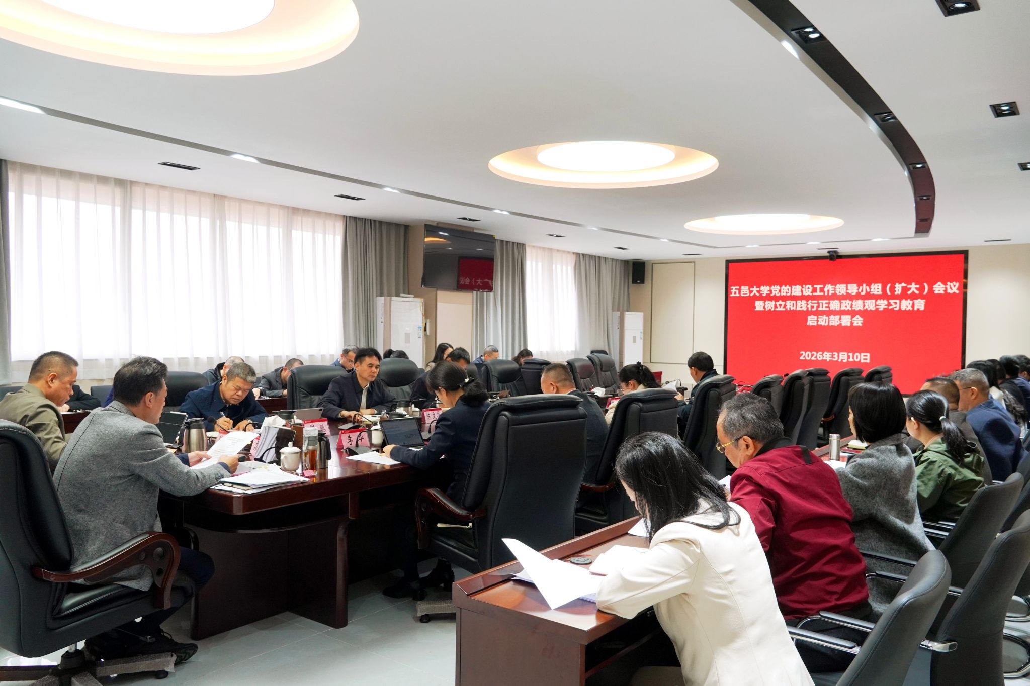 338E2B48BF7EED4F67DA9B0DAD2_7EF9C5B0_49D42