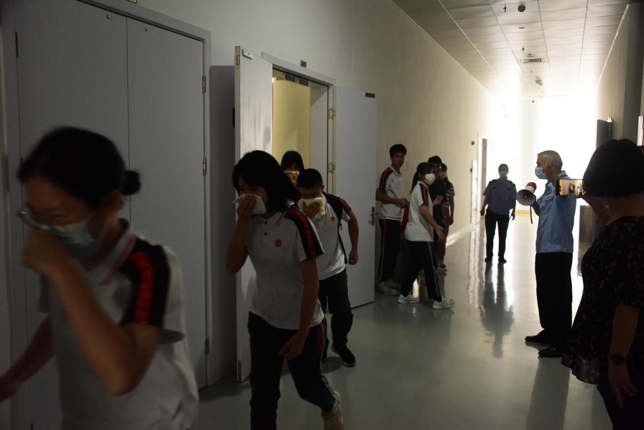 84181C81D18B2C2C9F0F9B2D049_7BBE8C8A_970FF