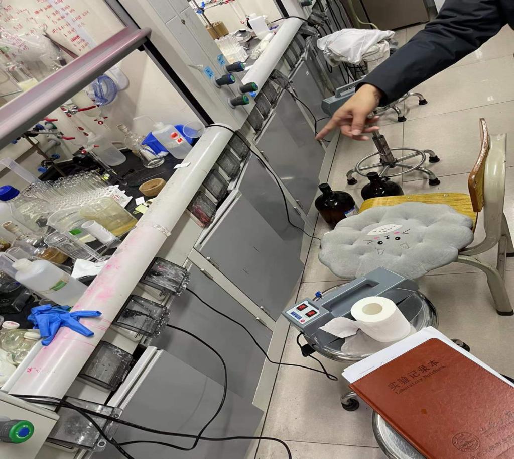 DE5052BFCBF0B77BE6FAEBC018F_6EF6F875_23393