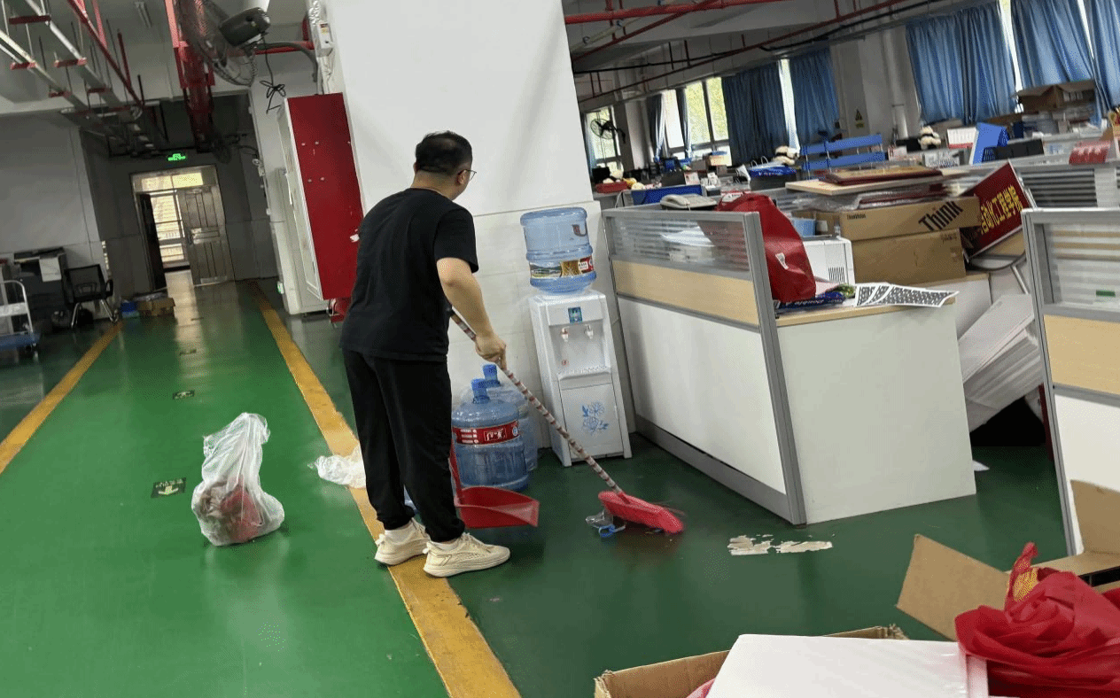 4F02436FE1873425FD79169E9F9_74CEC0C5_658C9