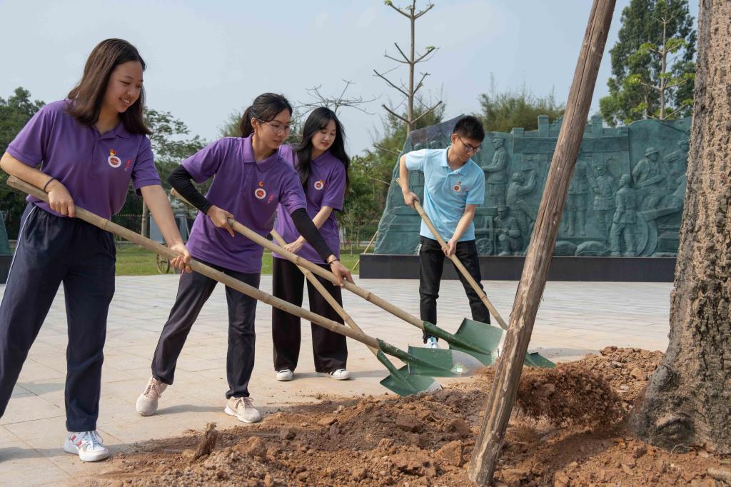 1CCA4AF6638B1819B63AE52C482_84EEF36F_1FD19