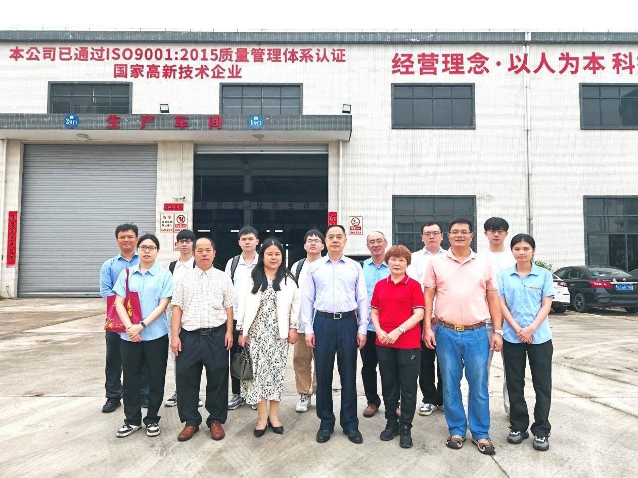 F706751C95FBDEDF57AADA6E14F_07D55520_35728