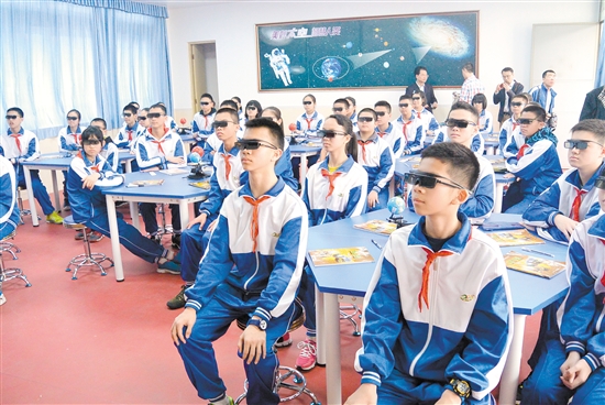 F4A5695F98F79A9354508E09088_2F9D4C88_382FF.jpg?e= F4A5695F98F79A9354508E09088_2F9D4C88_382FF.jpg?e=