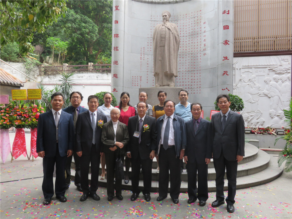 12B6FAEC5559E2C74605D229F70_55F0889C_49140.jpg?e=