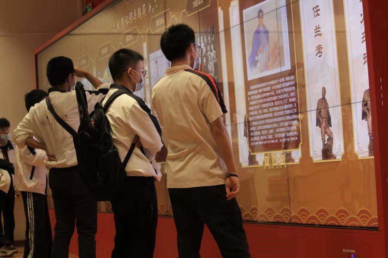 F3AE9B63AB4120F15A6D3834B83_A3FDF4AB_2417B F3AE9B63AB4120F15A6D3834B83_A3FDF4AB_2417B