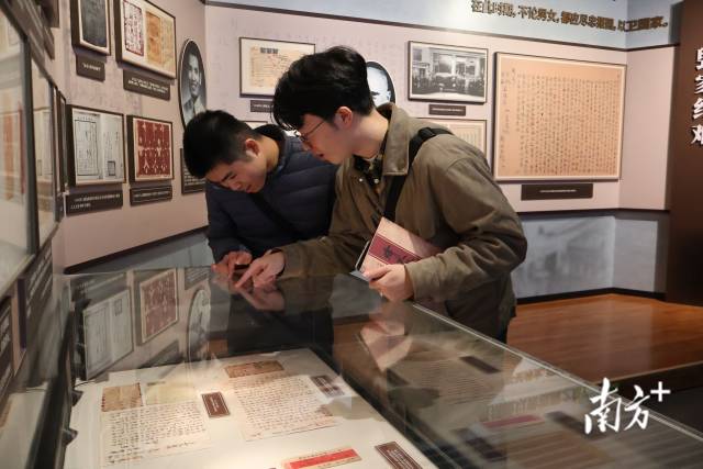 ����ʽ��չ�����������������г�ѿ��