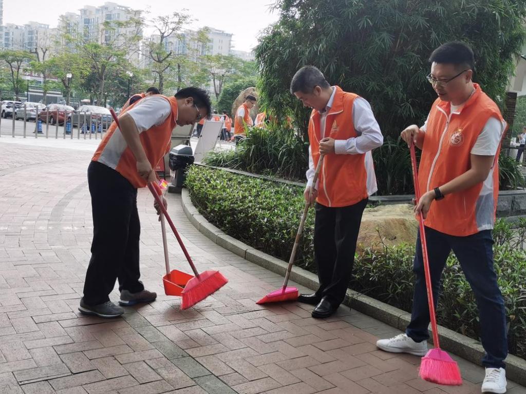 273E2C8C5DFF7AD45840F0AF175_751E8F1D_2418A