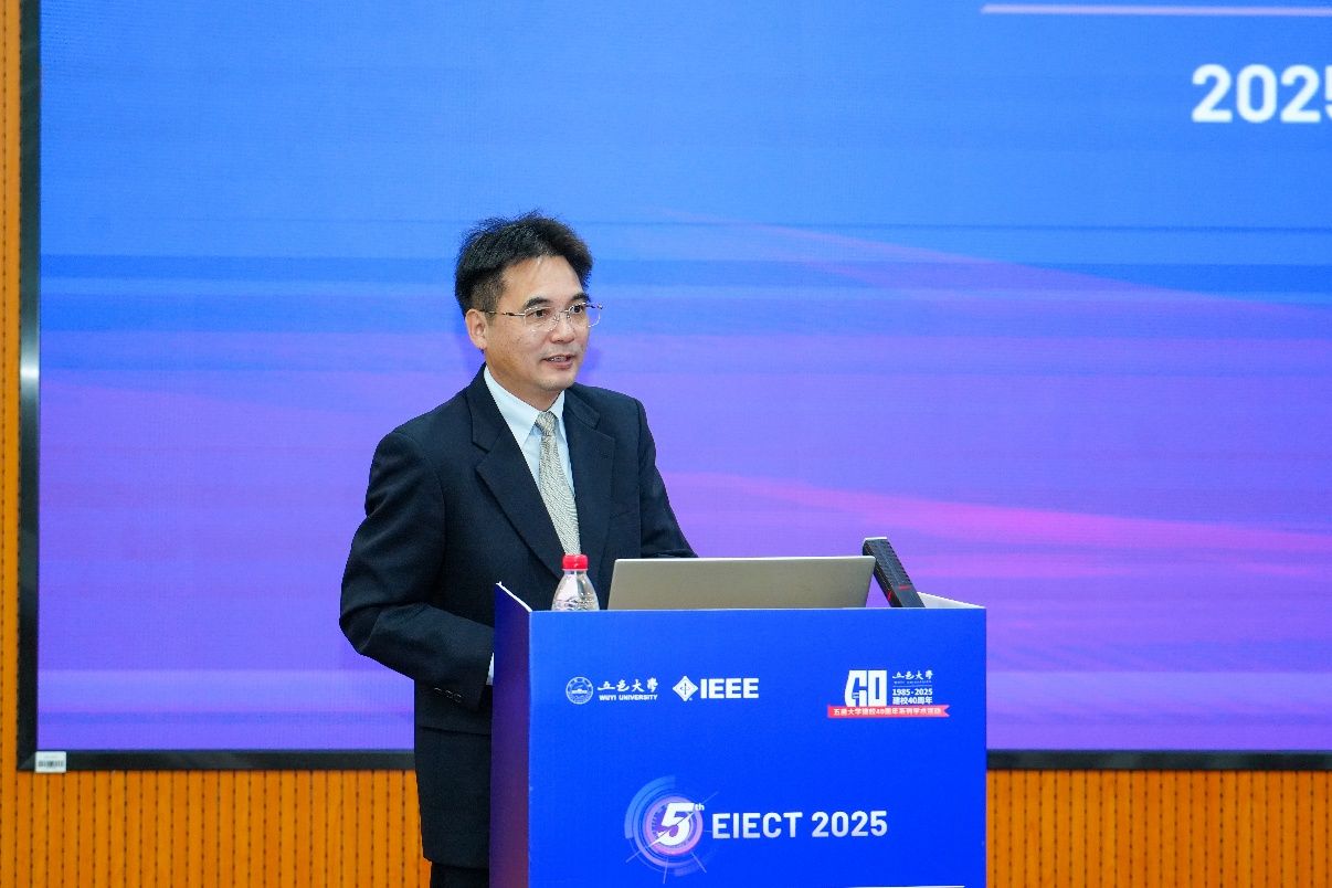 53421C290DEE15780E953DAE258_DEF5E5F5_1A003