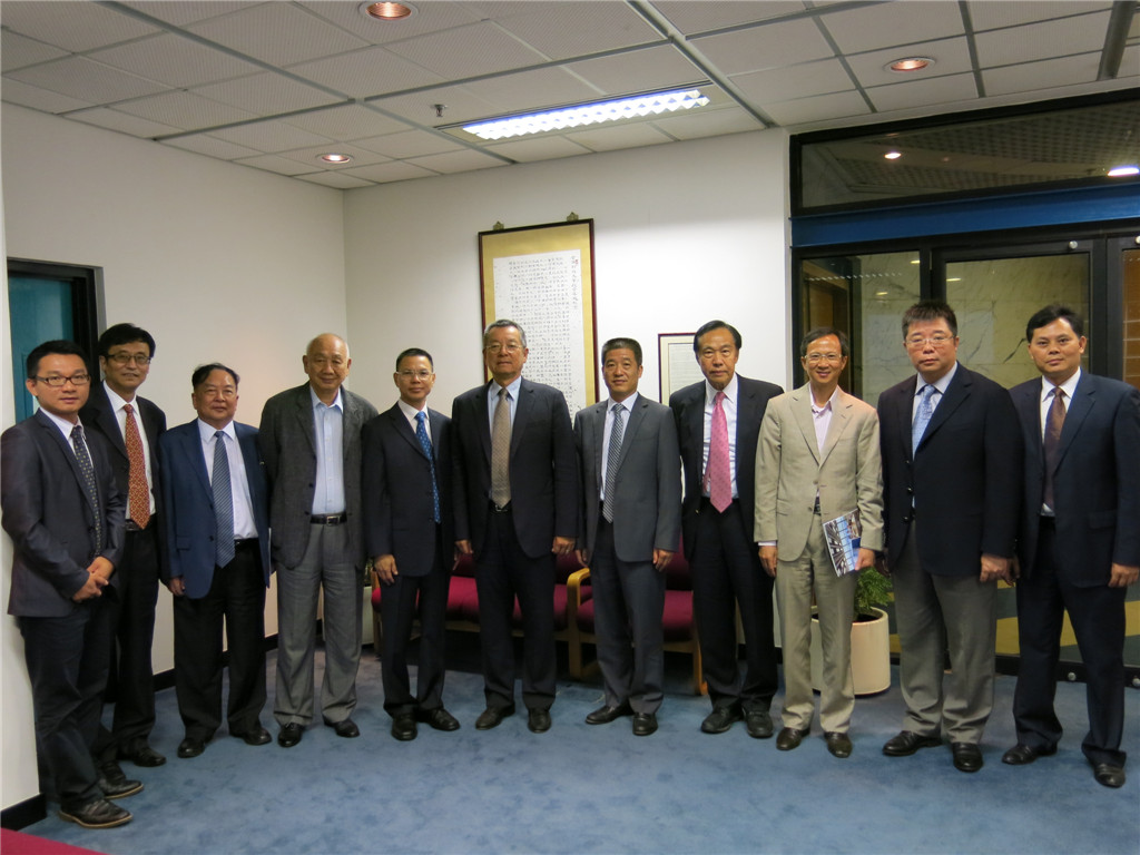 CD06411FEC1B0EC242ECFA66590_C497ABDE_2F822.jpg?e= CD06411FEC1B0EC242ECFA66590_C497ABDE_2F822.jpg?e=